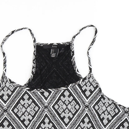Close-up detail of XXI women’s black geometric cropped tank, size L