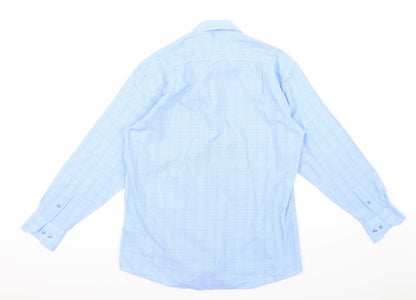 Back view of Greenwoods men’s blue button-up, size 15