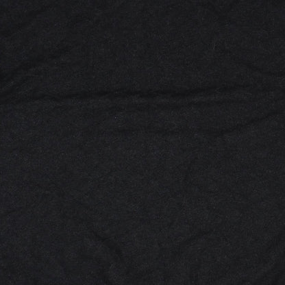 Brand and care label for Hammond & Co men’s black pullover sweatshirt, size L