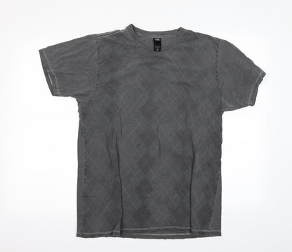 Front view of Alternative men’s grey t-shirt, size L