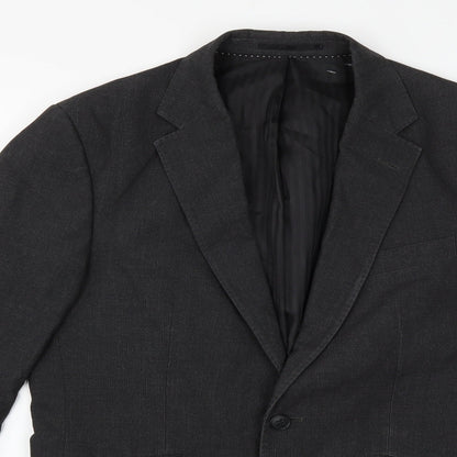 Close-up detail of Everyone men’s grey jacket suit jacket, size 38