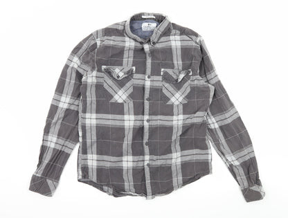 Additional front view of Crosshatch men’s green plaid button-up, size M