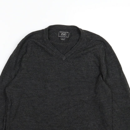 Close-up detail of F&F men’s grey knit jumper, size S
