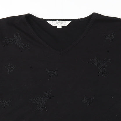 Close-up detail of Paramour women’s black jersey basic t-shirt, size M
