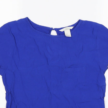 Close-up detail of H&M women’s blue chiffon tunic t-shirt, size UK 6