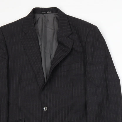 Close-up detail of JAG men’s grey striped jacket suit jacket, size L