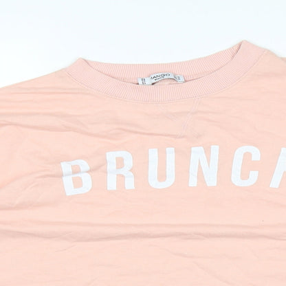 Close-up detail of Mango women’s pink basic t-shirt, size S