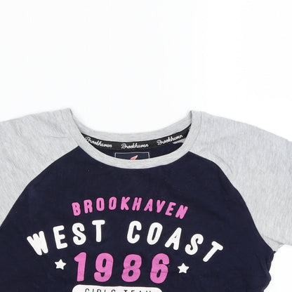 Close-up detail of Brookhaven women’s blue basic t-shirt, size UK 6