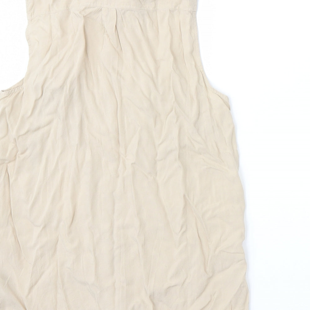 Gap Womens Beige   Basic Button-Up Size M