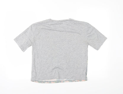 Back view of Atmosphere women’s grey basic t-shirt, size UK 8