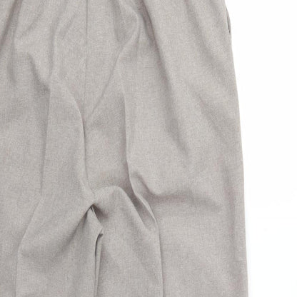 Brand and care label for Bonmarché women’s grey trousers, size UK 18, 26-inch leg