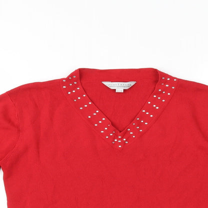 Close-up detail of Carolyn Taylor women’s red basic t-shirt, size UK 12