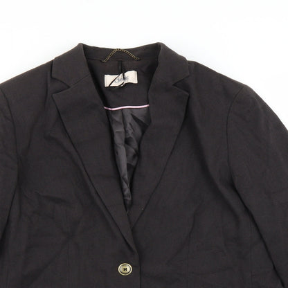 Close-up detail of Classics women’s brown jacket suit jacket, size UK 18
