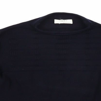 Close-up detail of Linea t women’s blue jumper, size XL