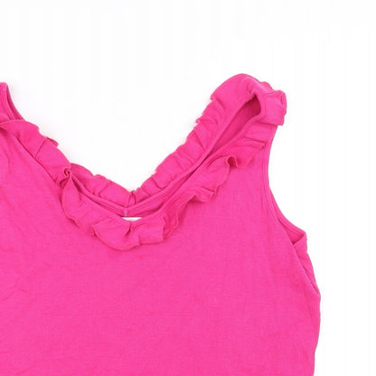 Close-up detail of Preworn women’s pink basic tank, size L