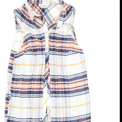 Close-up detail of Miss Selfridge women’s white check basic button-up, size UK 4