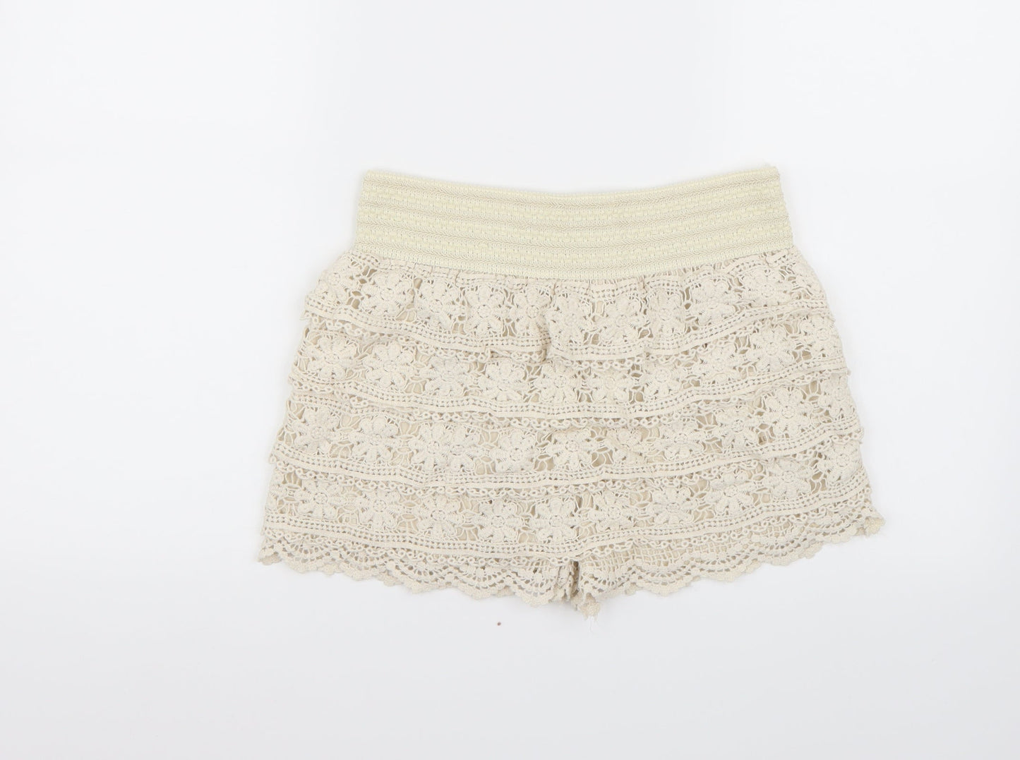 Preworn Womens Beige   Bermuda Shorts Size XS