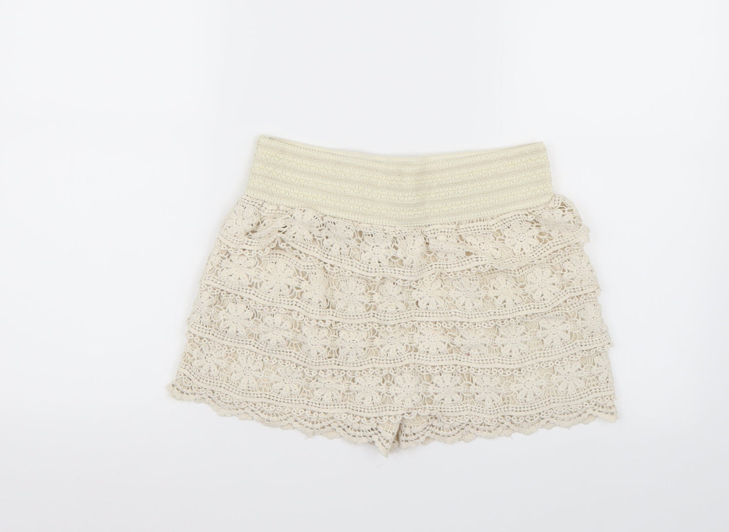 Preworn Womens Beige   Bermuda Shorts Size XS