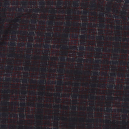 Brand and care label for New Look Men men’s blue check button-up, size L