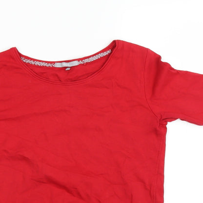 Close-up detail of Cecil women’s red, size UK 10