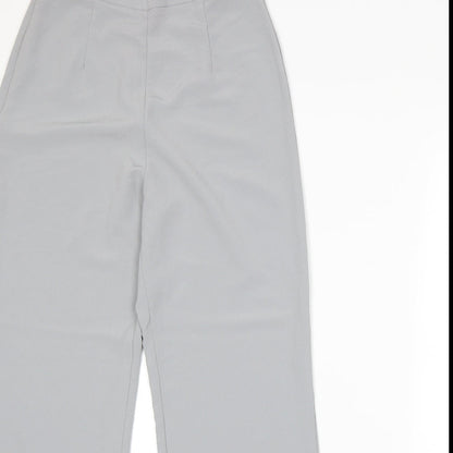 Close-up detail of Misspap women’s grey trousers, size UK 6, 29-inch leg