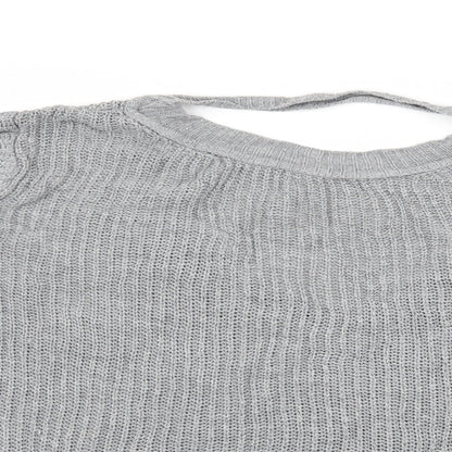 Close-up detail of Boohoo women’s grey knit jumper, size UK 18
