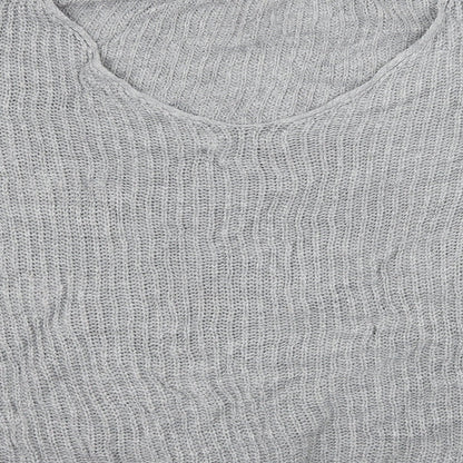 Brand and care label for Boohoo women’s grey knit jumper, size UK 18