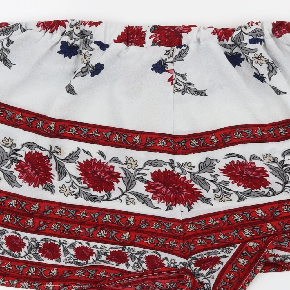 Love & Other things Womens White Floral  Hot Pants Shorts Size L