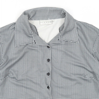 Close-up detail of H&M women’s grey check basic button-up, size XL