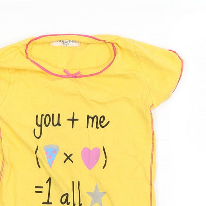 Close-up detail of pink avenue girls’ yellow basic t-shirt, size 6, years