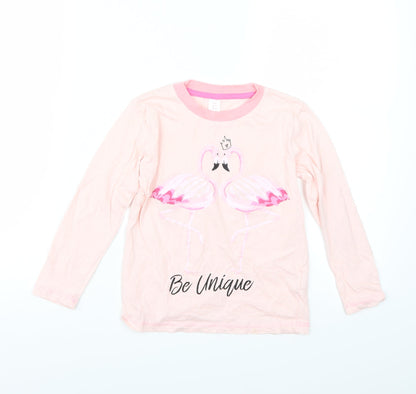 Front view of Preworn girls’ pink basic t-shirt, size 6-7, years
