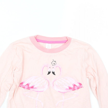 Close-up detail of Preworn girls’ pink basic t-shirt, size 6-7, years