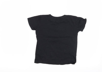 Back view of Preworn boys’ black basic t-shirt, size 4-5, years - flossin