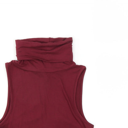 Close-up detail of Missguided women’s purple basic tank, size UK 8, - cropped