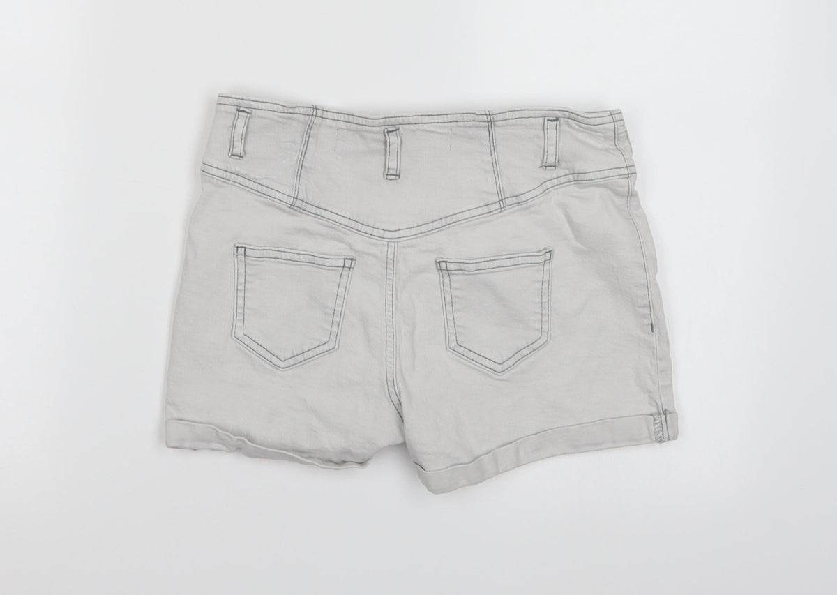Bullhead Denim Co. Girls Grey  Denim Cut-Off Shorts Size 10-11 Years