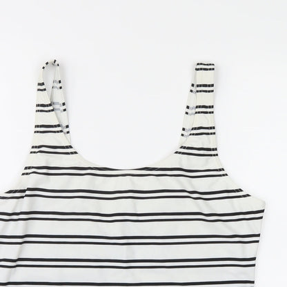 E-vie Womens White Striped  Basic Tank Size 16