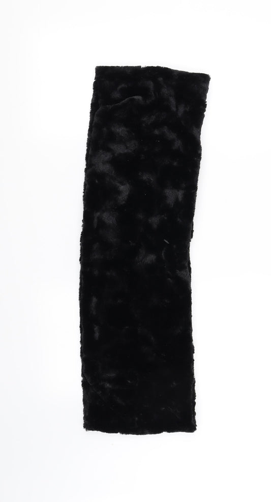 River Isand  Black    Scarf