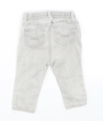 Back view of Gap girls’ grey capri jeans, size 6-9, months