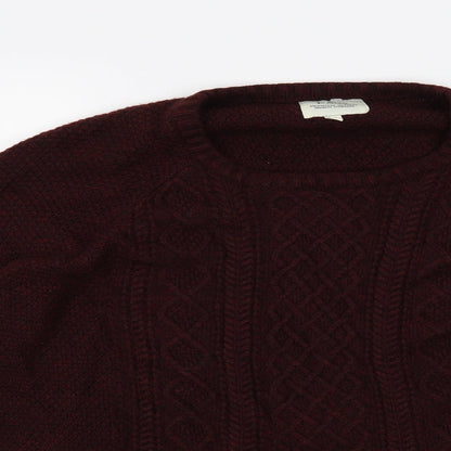 Close-up detail of Easy men’s red jumper, size XL