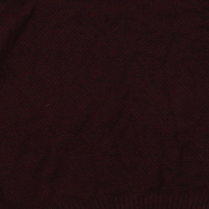Brand and care label for Easy men’s red jumper, size XL