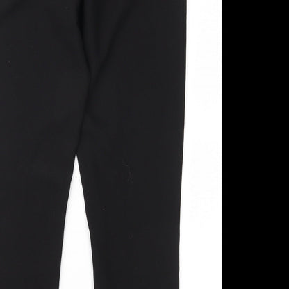 Brand and care label for PRETTYLITTLETHING women’s black trousers, size UK 6, 26-inch leg