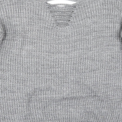 Brand and care label for Cameo Rose women’s grey jumper, size M
