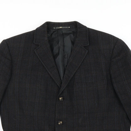 Close-up detail of Preworn men’s brown jacket blazer, size 34