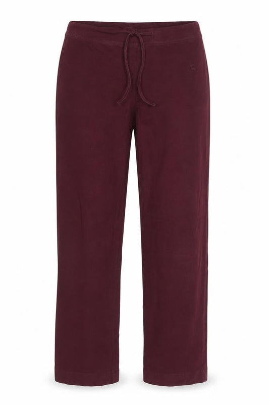 Front view of Jockey women’s purple capri trousers, size M, 31-inch leg