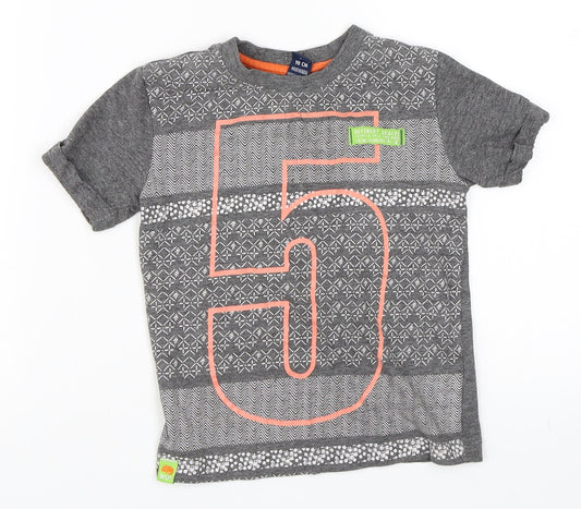 Preworn Boys Grey   Basic T-Shirt Size 3 Years