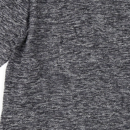 Brand and care label for Easy men’s blue pullover sweatshirt, size S