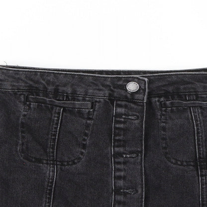 Close-up detail of Topshop women’s grey a-line skirt, size UK 8