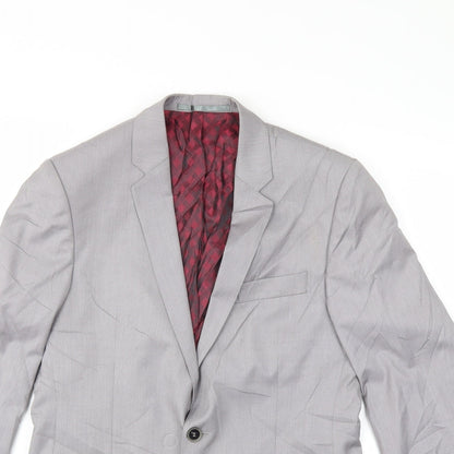 Close-up detail of Preworn men’s grey jacket suit jacket, size 38