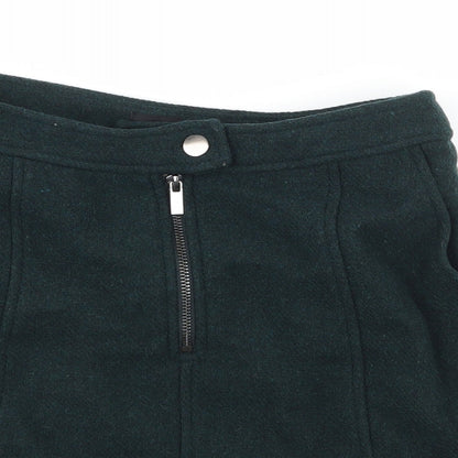Close-up detail of New Look women’s green a-line skirt, size UK 10