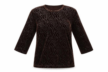 Front view of Ness women’s brown basic t-shirt, size L